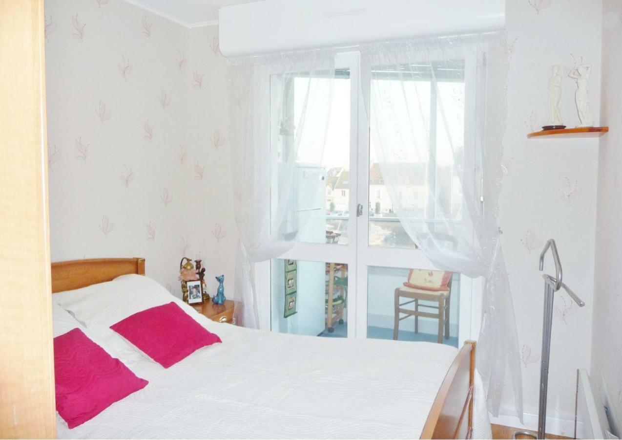Cap Horn Ensoleille Face Port Apartment Courseulles-sur-Mer Exterior foto