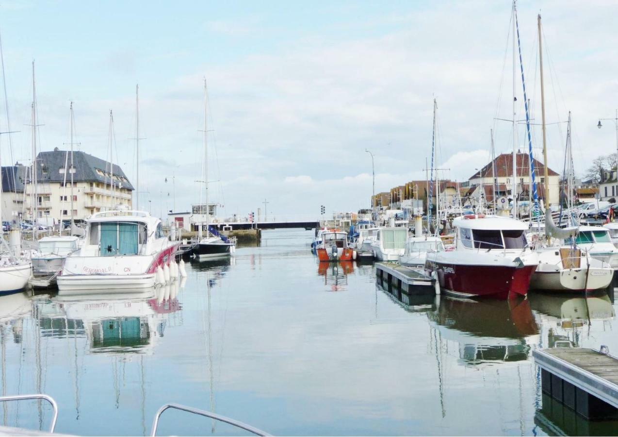 Cap Horn Ensoleille Face Port Apartment Courseulles-sur-Mer Exterior foto